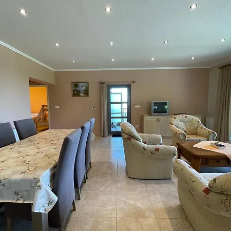 Daire Appartments Kisloed With Bio Pool