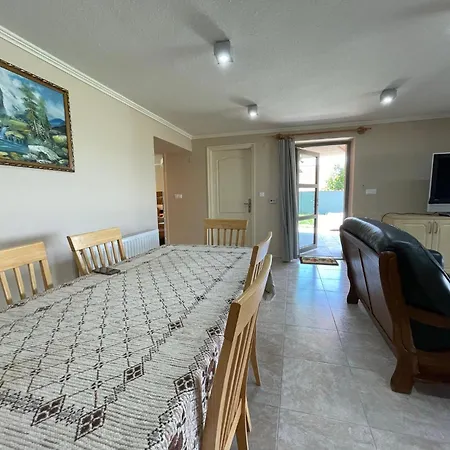 Appartments Kisloed With Bio Pool Daire